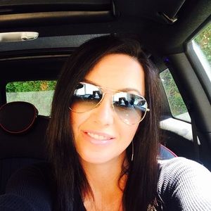 Meet your Posher, Chrissy